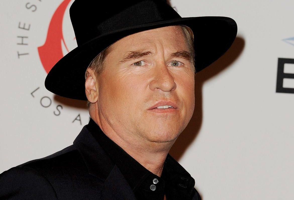 Val Kilmer długo zaprzeczał, że walczy z rakiem. Teraz do wszystkiego się przyznał