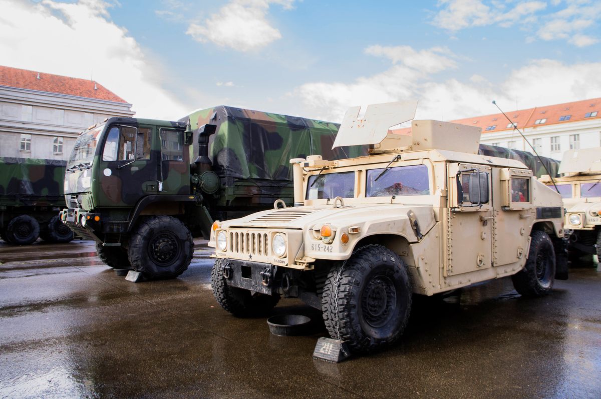 Humvee - odbudowa legendarnego, militarnego wozu terenowego