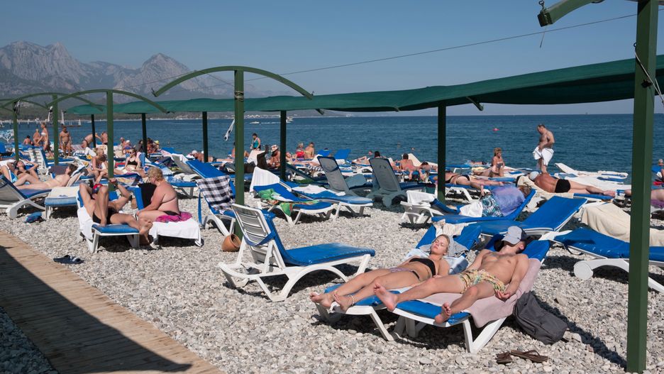 Turyści uwielbiają wakacje w formie all inclusive