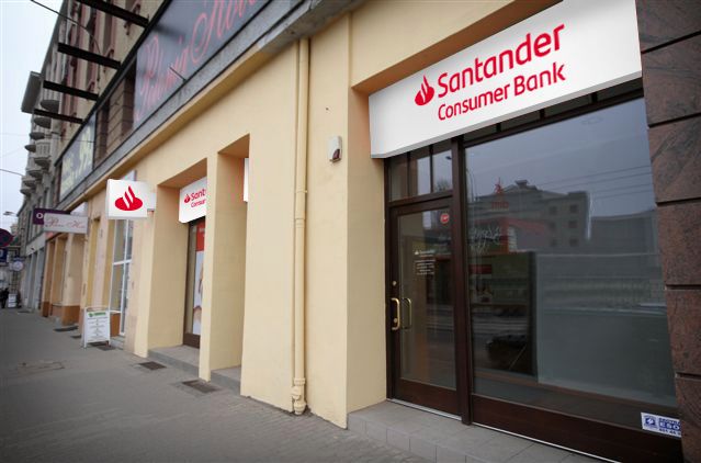 Santander Consumer Bank zamierza zwolnić maks. 430 osób do 31 III 2021 
