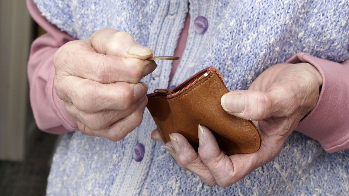 Trzynastki trafią na konta emerytów do 26 maja. 