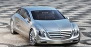 Mercedes-Benz F700