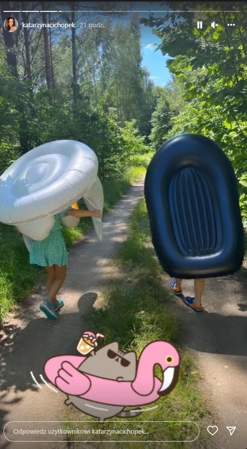 Kasia Cichopek z dziećmi na Mazurach