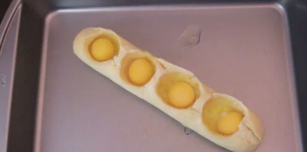 bagietka z pieca z zapiekanymi jajkami (5)