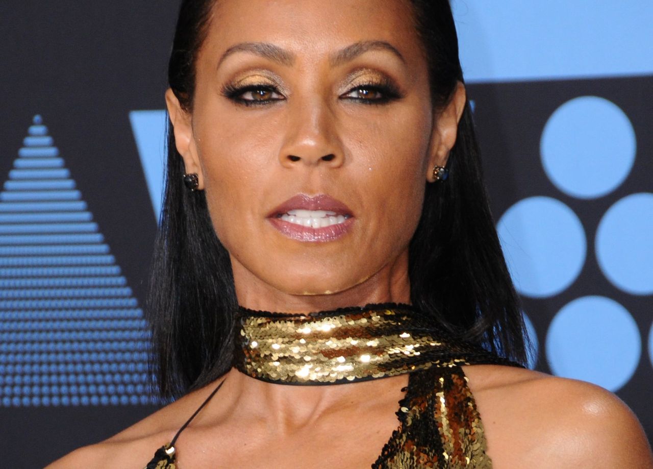 Jada Pinkett Smith: żona Willa Smitha sprzedawała narkotyki, gdy poznała Tupaca