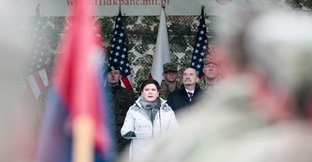 Powitanie Amerykanów w Polsce. Usłyszeli "Macierewicz do domu"
