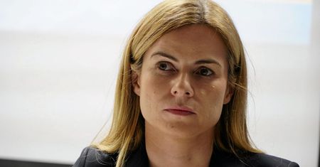 Joanna Schmidt i były mąż wojują o 500+. Urząd nakazał zwrócić pieniądze