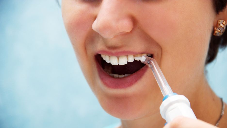 Irygator jest lepszy niż nić dentystyczna