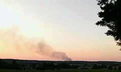 Pożar sortowni śmieci w podlaskich Studziankach. Płonie hałda wysoka na kilkanaście metrów