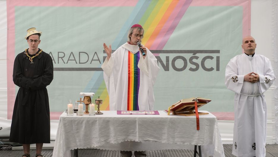 Szymon Niemiec podczas Parady Równości w Warszawie.