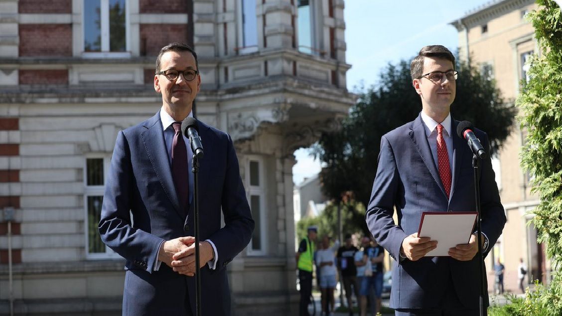 Chcemy, by samorządy mogły korzystać z rozwoju gospodarczego - zadeklarował Mateusz Morawiecki