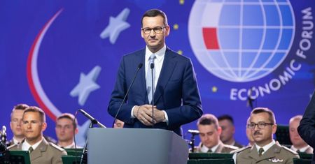 Pensja minimalna w 2020 r. w górę. Premier zdradza, że może być jeszcze więcej, niż założył rząd
