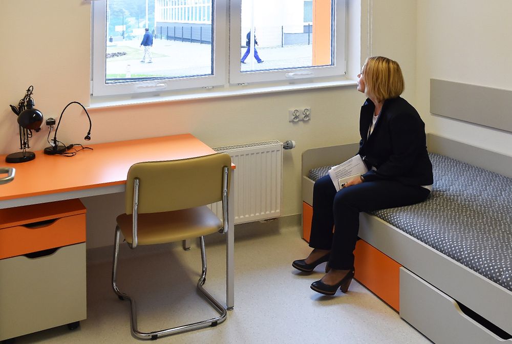 Trudny wybór, przed którym stają tysiące młodych Polaków