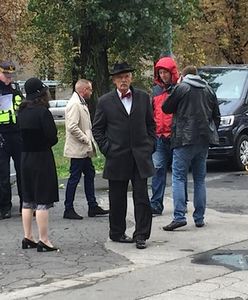 Janusz Korwin-Mikke i straż miejska. "Krul parkowania poskromiony"