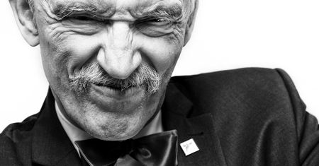 „Najważniejszą sprawą są prawa ojca”. Korwin-Mikke nie przestaje zaskakiwać