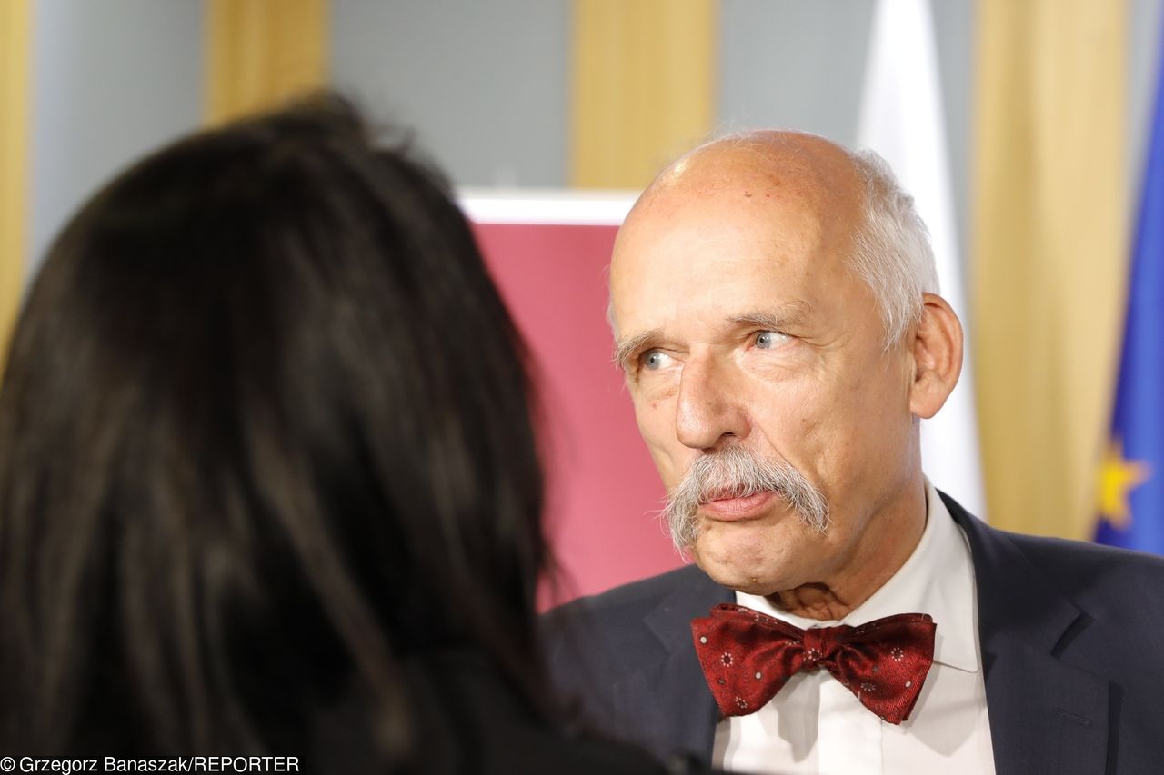 Janusz Korwin-Mikke komentuje seksaferę z Niesiołowskim. W niewybredny sposób