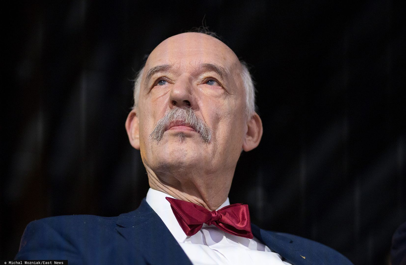 Janusz Korwin-Mikke przyzwyczaił się do ryczałtu z PE, który dostawał na prowadzenie swojego biura