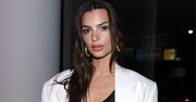 Emily Ratajkowski promuje najnowszą kolekcję bikini. Pokazała filmik z plaży