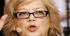 Elżbieta Zapendowska: Ludzie płaczą przeze mnie, ale to uszlachetnia