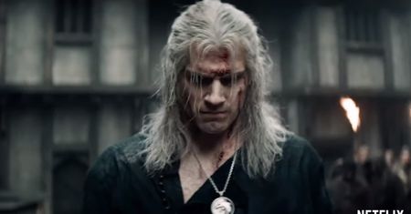 "Wiedźmin". Henry Cavill czytał sagę Andrzeja Sapkowskiego. "Interesująca lektura, fantastycznie napisana"
