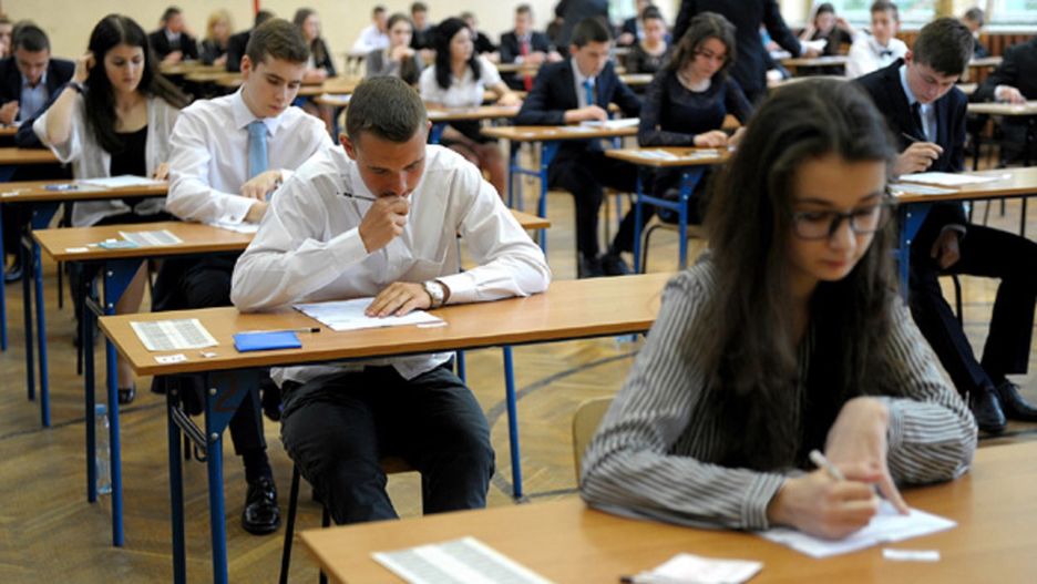 Egzamin ósmoklasisty 2019 – arkusze CKE z matematyki.