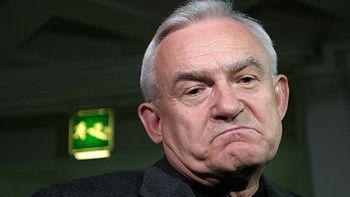 B. premier Leszek Miller