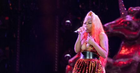 Frywolne piersi Nicki Minaj. Na koncercie doszło do niefortunnej wpadki