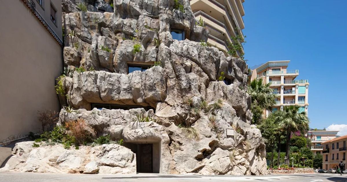 W Monako powstała willa w skale. Skrywa luksus i bogactwo