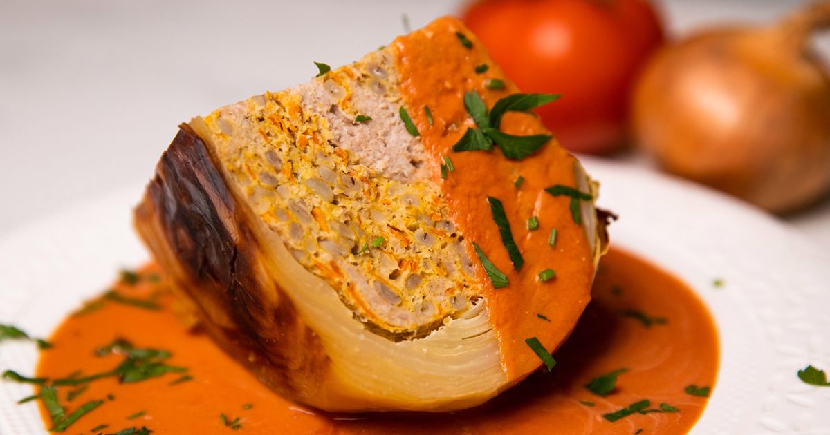 Faszerowana biała kapusta