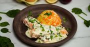 Łosoś z patelni z marchewką i ryżem to nasz patent na obiad w mniej niż godzinę