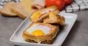Śniadaniowe tosty z pomidorem