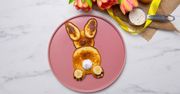 Wielkanocne pankejki w formie zajączka