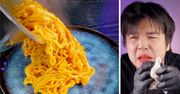 Zjadł najostrzejszą "chińską zupkę". Jego mina mówi wszystko