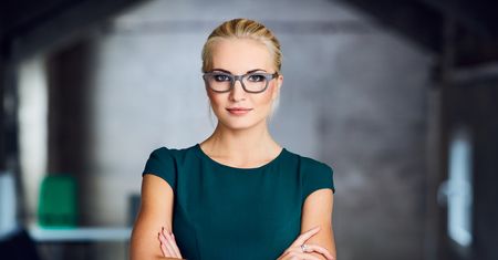 Najlepsze sukienki do pracy - 5 inspirujących modeli