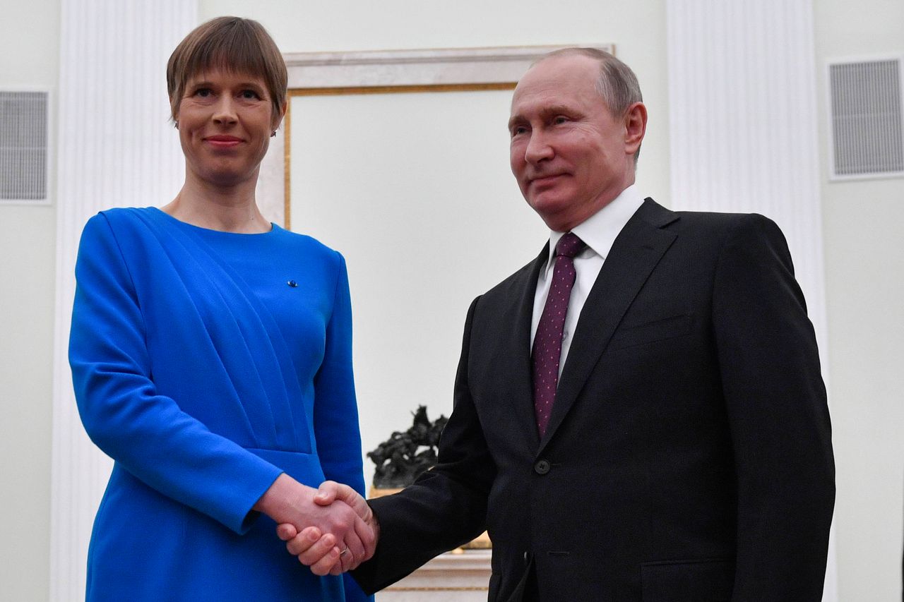 Rosja podarowała prezydent Estonii trzy prezenty. Jeden zwróciła 