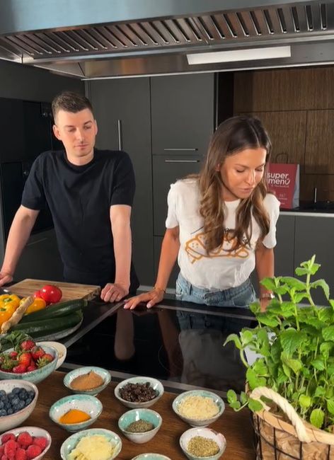 Anna Lewandowska z bratem Piotrem Stachurskim