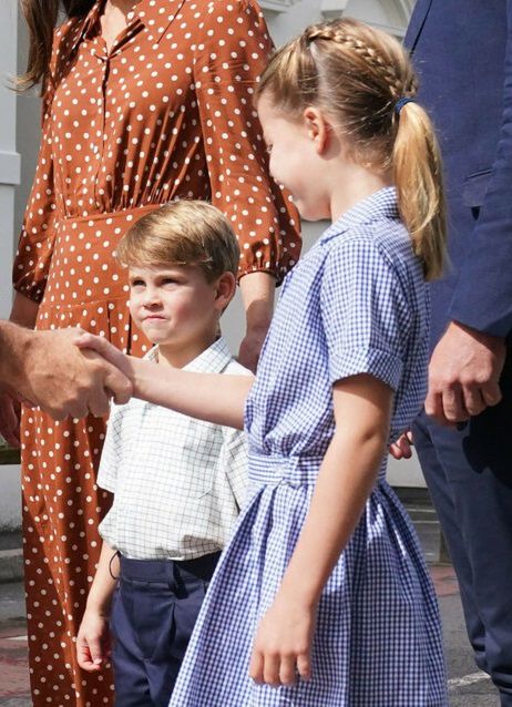 Kate i William odprowadzili dzieci do nowej szkoły