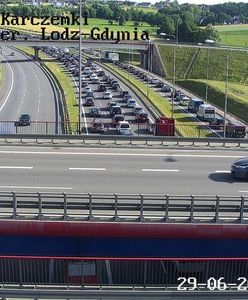 Trójmiasto: karambol na obwodnicy. Trzy osoby ranne, droga zakorkowana