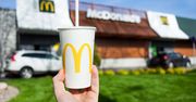 Ekologiczne słomki, których McDonald nie poddaje recyklingowi