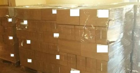Łódź: Policja odkryła magazyn z 14 tys. opakowań podrobionego mleka dla niemowląt