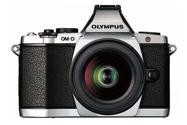 Olympus OM-D E-M5 - szybki i sprytny aparat