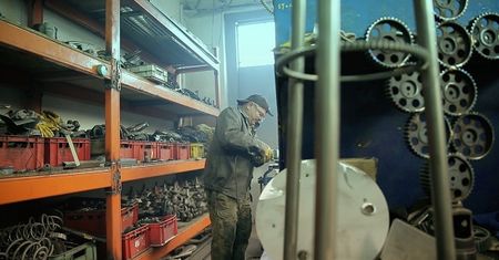 Pomysł na biznes: Lampy z części samochodowych