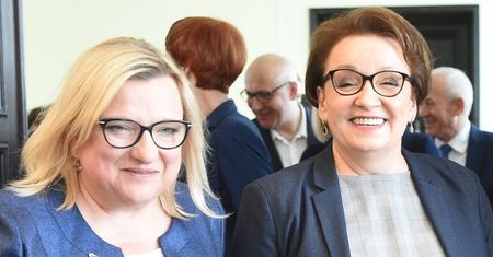 Europosłowie mogą zarobić kilka razy więcej. Czeka na nich gotowy poradnik