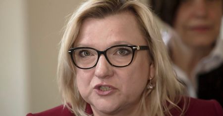Prokuratura sprawdza, co się stało z darami dla dzieci w Syrii. Akcji patronowała Beata Kempa