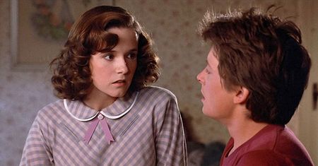Lea Thompson właśnie skończyła 58 lat. Jak zmieniła się nieco zapomniana ikona lat 80.?