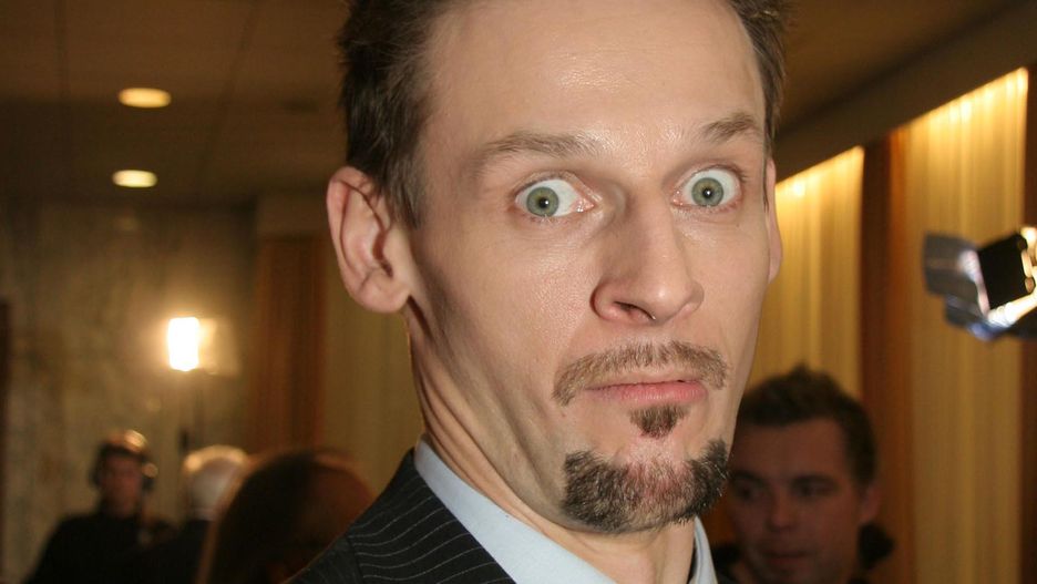 Michał Wójcik z Ani Mru Mru musi płacić byłej żonie 5 tys. zł miesięcznie. Oprócz tego ma na utrzymaniu czwórkę dzieci