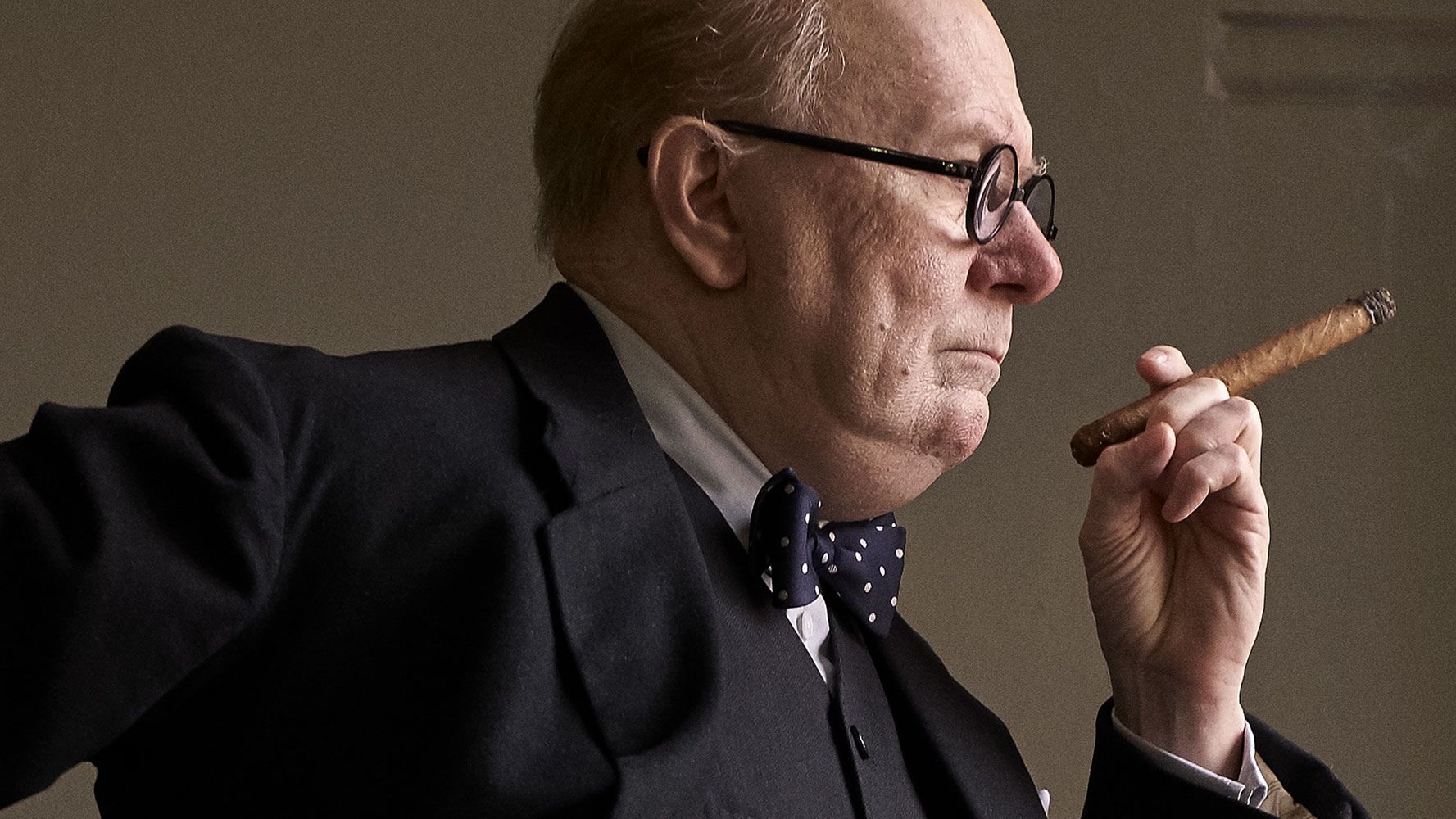 Wielki polityk, jakim był Churchill, zasługuje na lepszy film