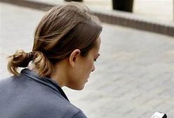 Adresatka obleśnych sms-ów zwolniona z pracy