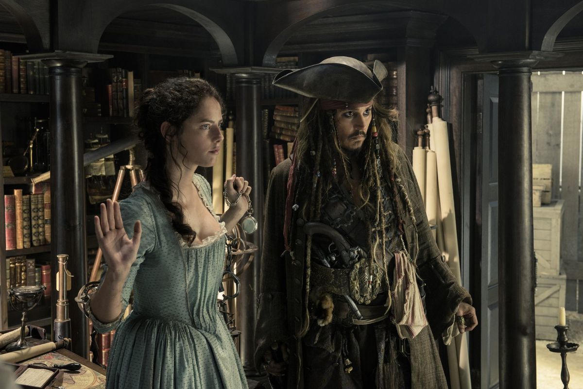 Przebój Disneya w domowej kolekcji. Recenzja filmu ''Piraci z Karaibów. Zemsta Salazara'' na Blu-Ray 2D i 3D