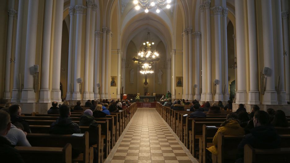 Wielki Post 2019. Kiedy się rozpoczyna i do kiedy potrwa? Jakich zasad należy wówczas przestrzegać, aby nie zgrzeszyć?